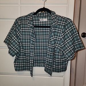 Hollister Womens Short Sleeve Cropped Collared Top in Green